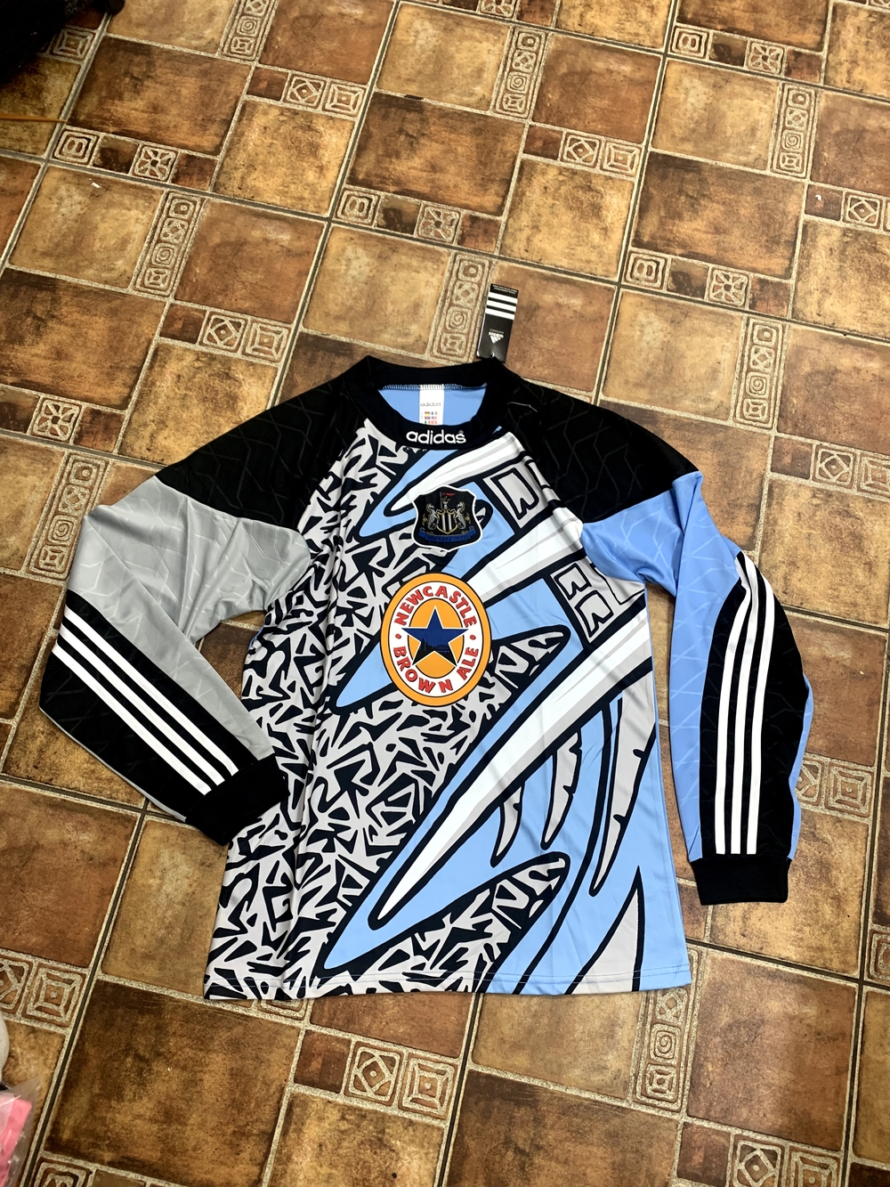 Adidas Newcastle United 1995/96 Long Sleeve Goalkeeper Jersey Size M